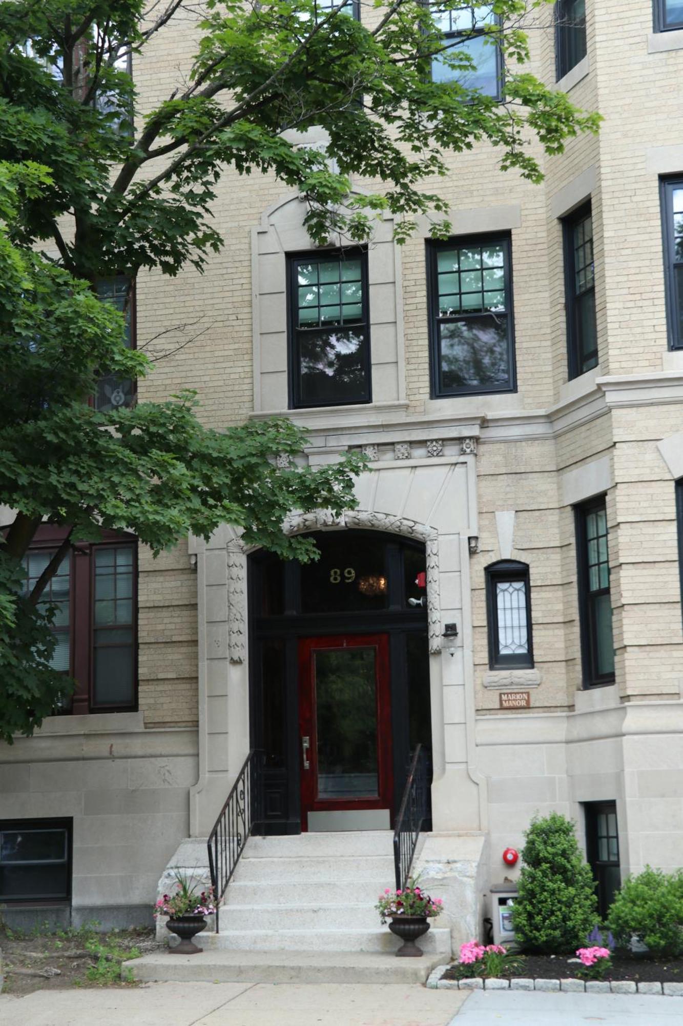 A Stylish Stay W/ A Queen Bed, Heated Floors.. #26 Brookline Exterior photo
