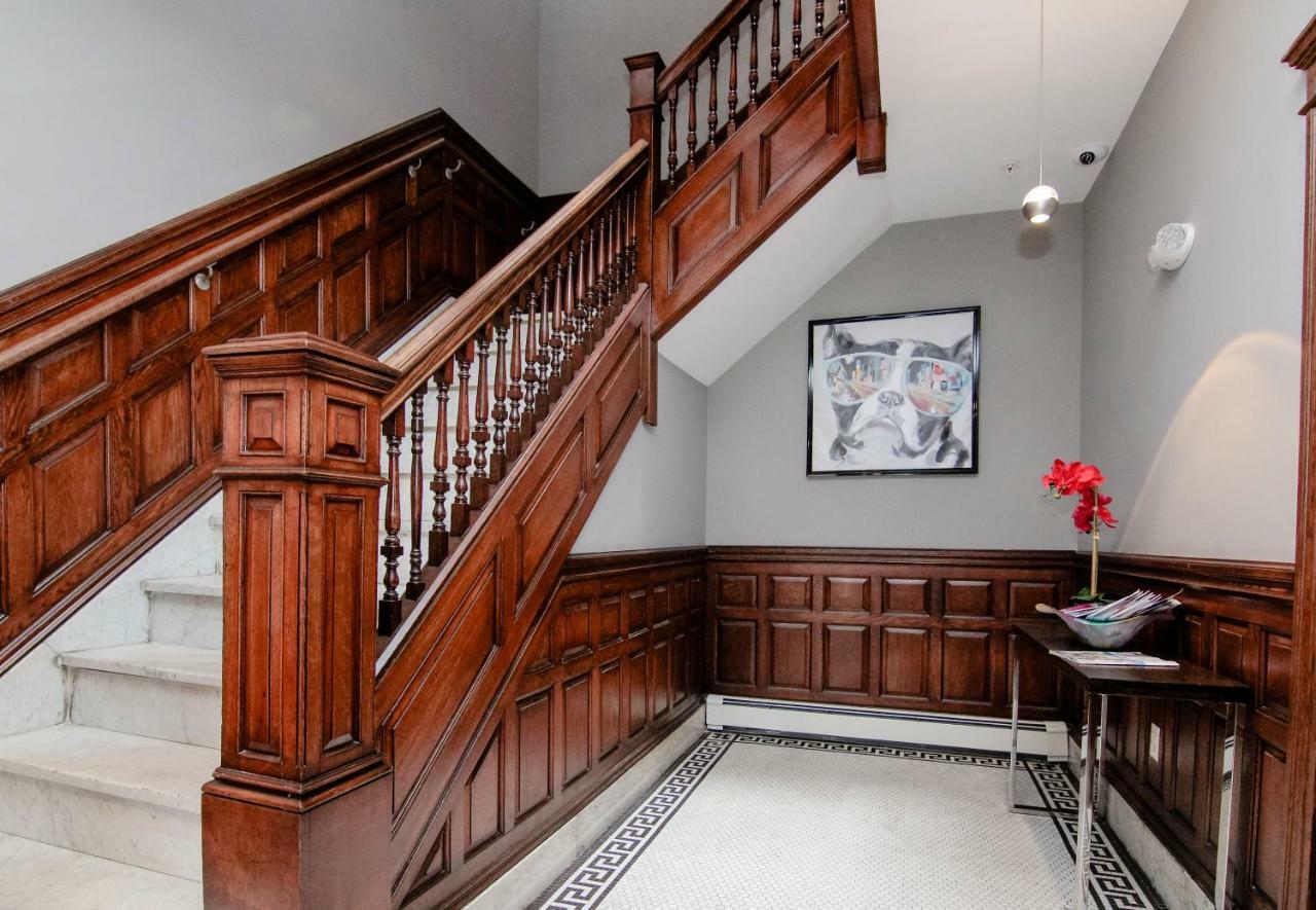 A Stylish Stay W/ A Queen Bed, Heated Floors.. #26 Brookline Exterior photo